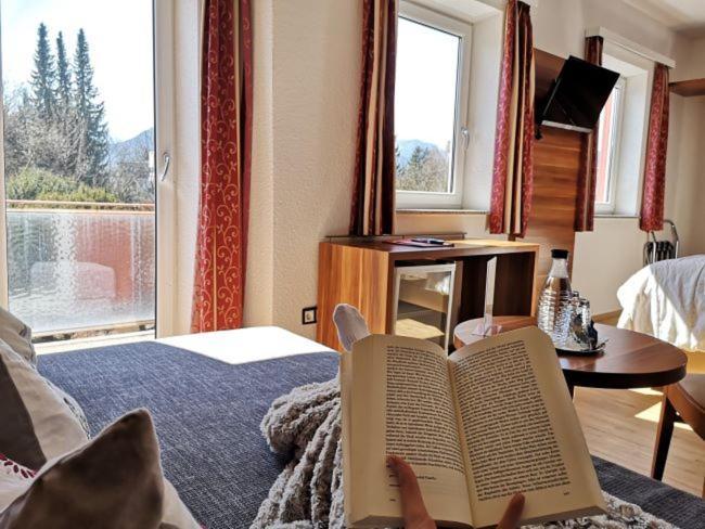 Hotel Almrausch バートライヘンハル エクステリア 写真
